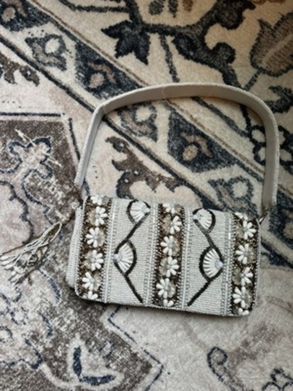 Handmade India Beaded Floral Shoulder Bag White/Ivory